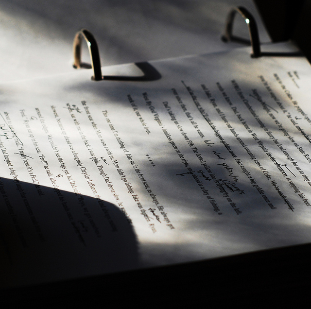 “Manuscript” Photo by Seth Sawyers［CC BY 2.0］