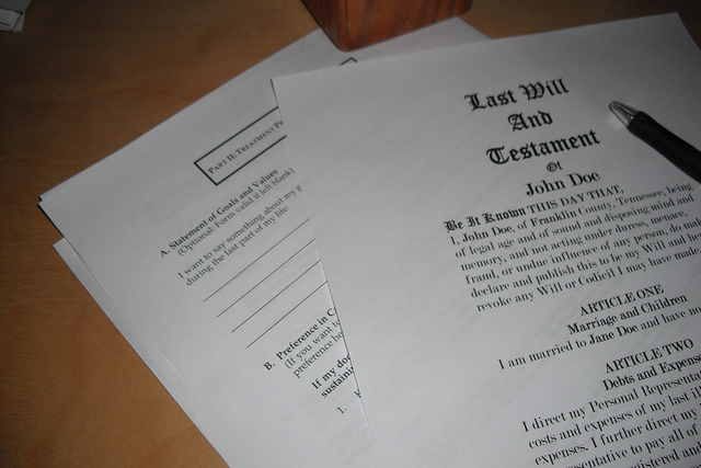 Last Will and Testament / Ken Mayer CC BY Some Rights Reserved.
